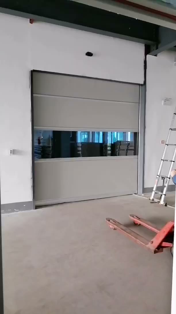 Pallet truck detection